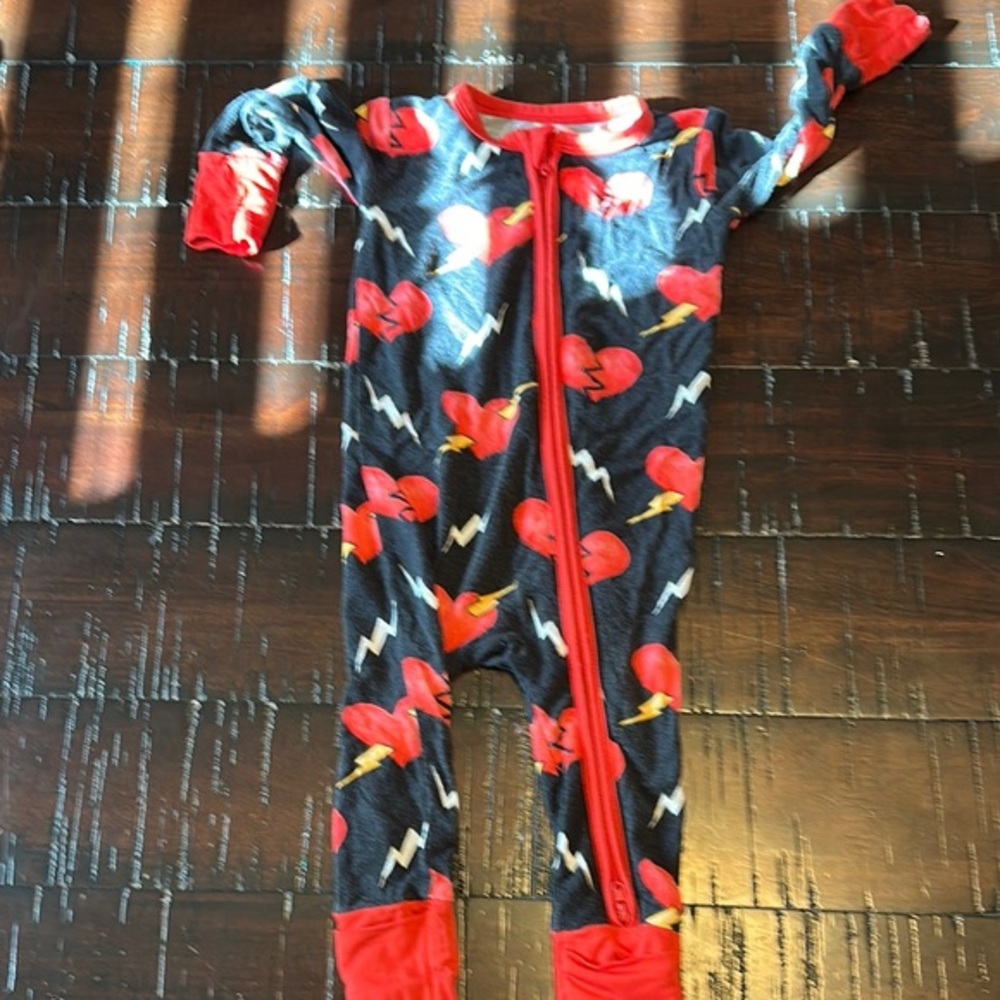 Red and Black Starry Footie‎ One Piece with Zipper